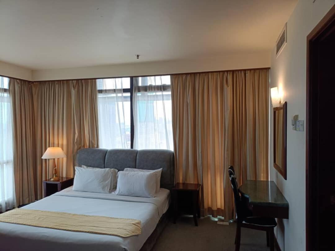 Times Square At Time Square Apartemen