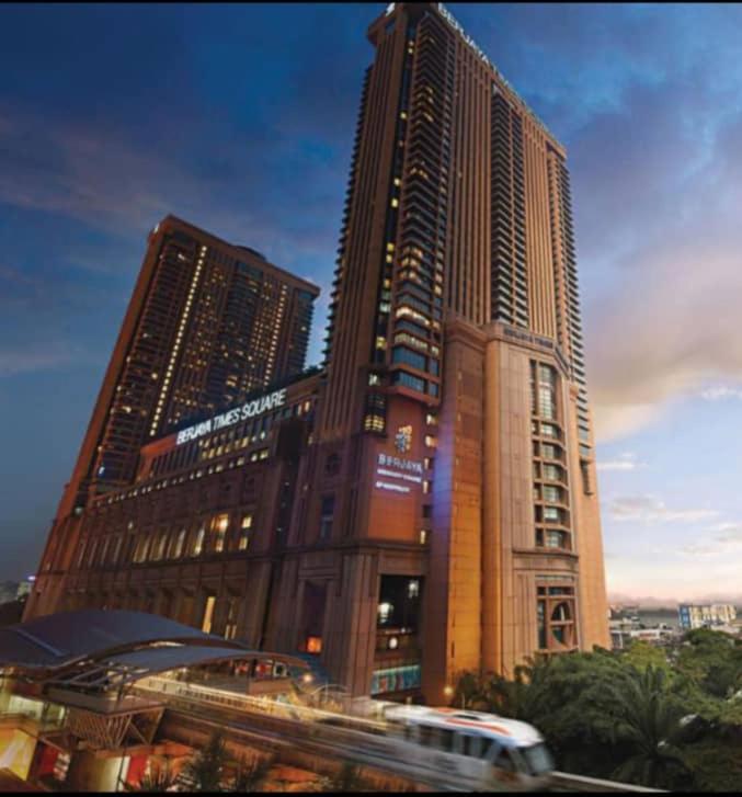 Pangsapuri Times Square At Time Square *